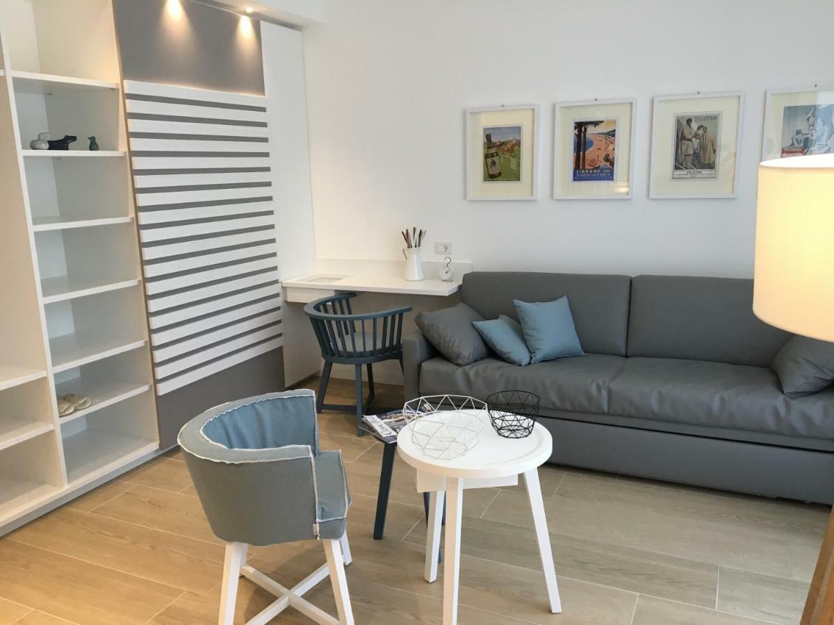Suite Erica Lignano Hotel Lignano Sabbiadoro Esterno foto